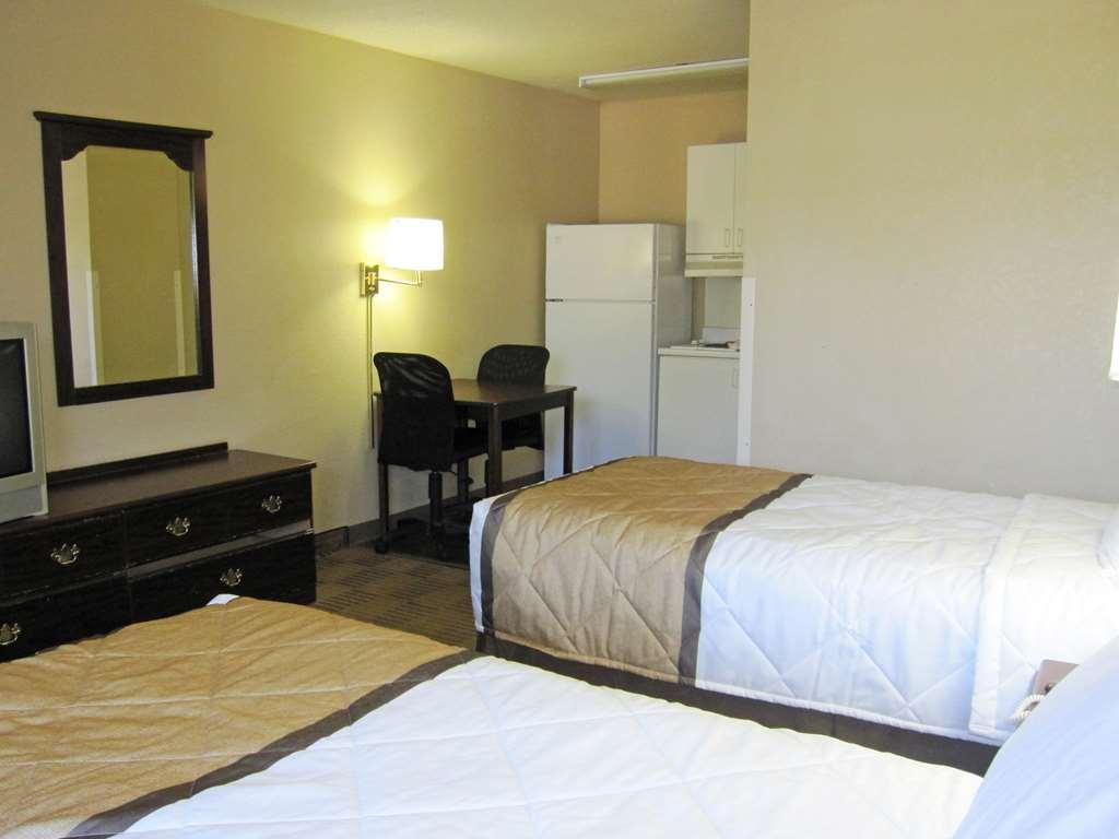 Extended Stay America Suites - Chesapeake - Crossways Blvd Room photo